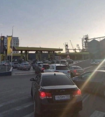 Такого Крим ще не знав: що відбувається на півострові на заправках
