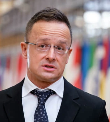 "Це фейк!": Сійярто відреагував на оприлюднений маршрут угорського дрона-порушника