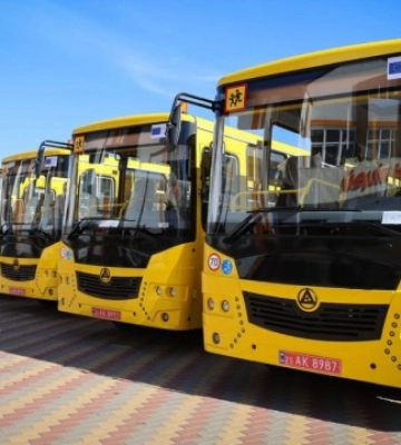 Громадам Київщини передали 10 нових шкільних автобусів - ОВА