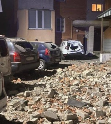 Атака РФ на Київщину: горів хлібзавод у Фастівському районі, постраждали працівники. Була пожежа у багатоповерхівці у Білій&amp;hellip;