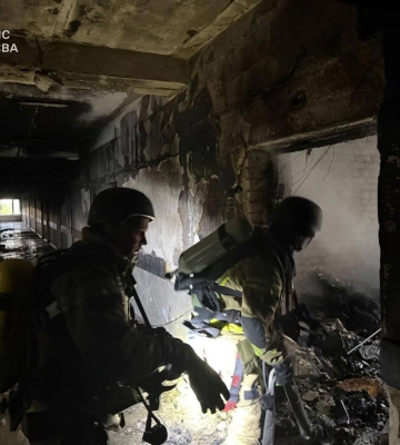 У Києві двоє загиблих внаслідок атаки РФ — з-під завалів деблокували тіло 12-річної дівчинки