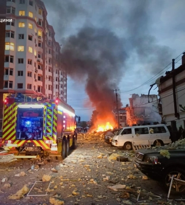 РФ вдарила по Інституту кардіології в Києві — там виявили двох загиблих, фото