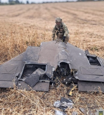 Вибухотехніки Чернігівщини знешкодили бойові частини збитих ворожих безпілотників. ФОТОрепортаж