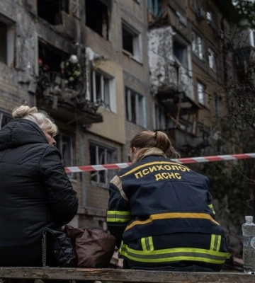 У Києві під час російської атаки в укритті померла жінка