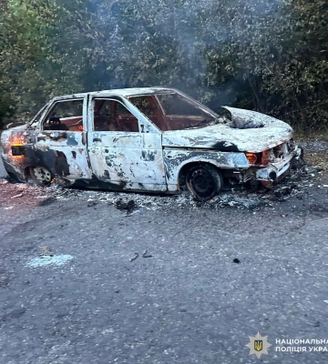 На Харківщині ворожий FPV-дрон влучив у легковик, в якому їхала родина, - поліція