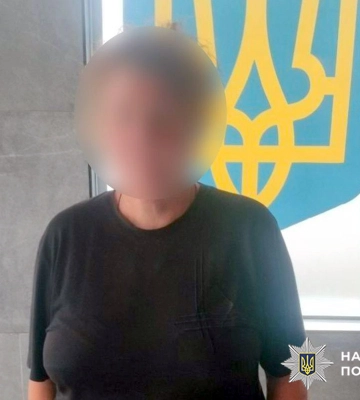 Брала завдатки у людей за послугу, яку виконувати не збиралася - на Хмельниччині викрито шахрайку