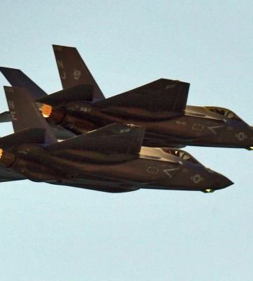 "Считанные дни или часы": США готовы к началу ударов по Венесуэле, - СМИ "Считанные дни или часы": США готовы к началу ударов по Венесуэле, - СМИ