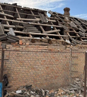 Армія РФ вдарила по Синельниківщині та Нікопольщині: поранені двоє людей