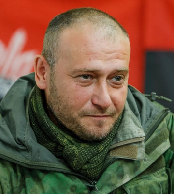 Его визиток боялись в Кремле: чем занимается Дмитрий Ярош на третий год войны РФ