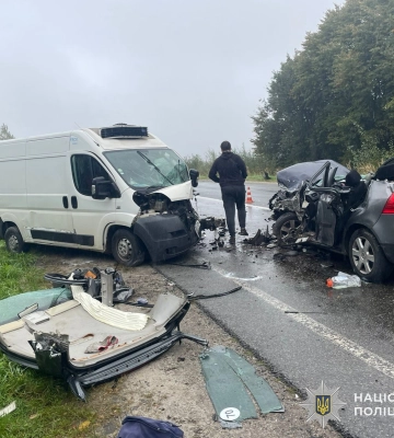 Водійка легковика потрапила у реанімацію через ДТП на трасі біля Львова