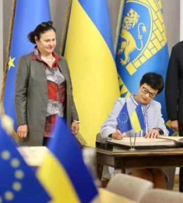 Єврокомісарка з питань розширення ЄС Марта Кос приїхала до Львова: що відомо про візит