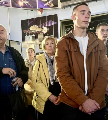 У Полтавському музеї авіації та космонавтики презентували колекцію унікальних шевронів Збройних Сил України