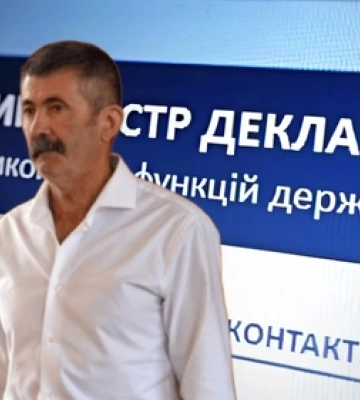 Зарплата зменшилась, а пенсія – навпаки: що декларує голова Турійської громади Олексій Безсмертний