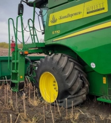На Харківщині комбайн підірвався на міні