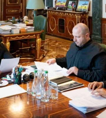 Україна готує нові санкції проти РФ та синхронізуватиме їх з партнерами, - Зеленський