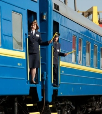 На Чернігівщині відновили роботу залізниці після обстрілу РФ