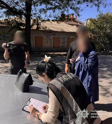 Миколаївські поліцейські та СБУ викрили хабарницьку схему «відстрочки від призову» за $900 на Херсонщині