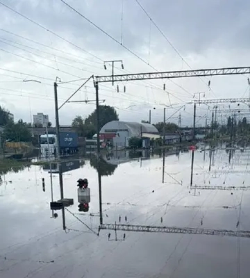 Потяги із Одеси можуть затримуватись через негоду