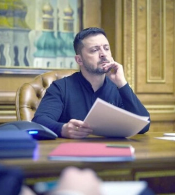 От Дружковки до Старкона: Зеленский срочно подписал важный документ - коснется десятков городов, теперь как Киев