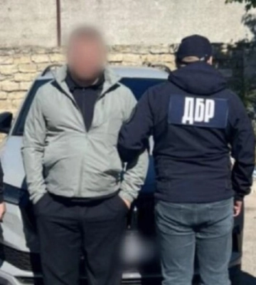 Посадовець військової частини з Миколаївщини розікрав сотні тонн пального, призначеного для ЗСУ. Збитки держави - понад 24 млн грн, - ДБР. ФОТОрепортаж