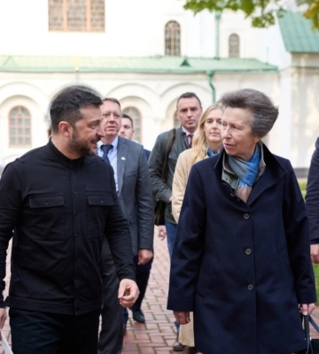 Принцеса Анна таємно відвідала Україну