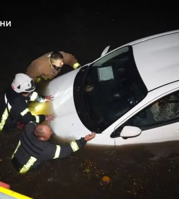 В Одесі через сильний потоп загинула працівниця "Укрзалізниці"