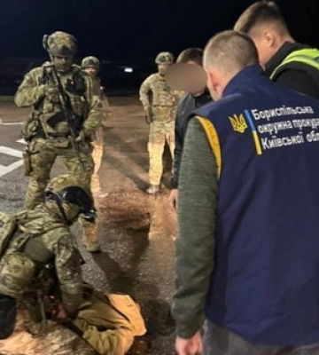На Київщині викрили схему хабарництва у військкоматі: затримали чоловіка на отриманні $22 тис