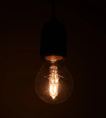 На Черниговщине дрон атаковал объект инфраструктуры, в общинах нет света — ОВА