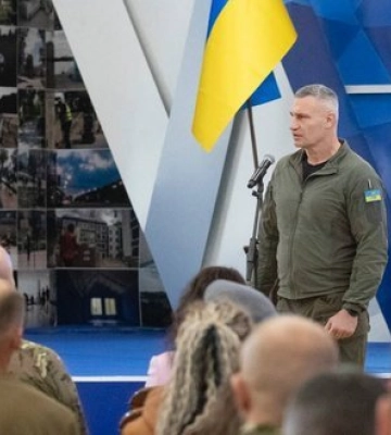 Кличко рассказал о программах поддержки, введенных для 150 000 военных-киевлян и их семей