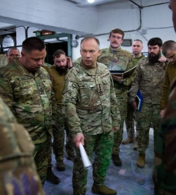 Сили оборони розсікли "Добропільський виступ" росіян, – Сирський