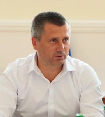 Мер Охтирки вважає, що Тростянець не заслужив звання міста-героя