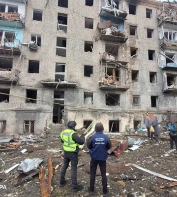 Росія завдала удару по місту в Харківській області: загинула жінка, 16 поранених