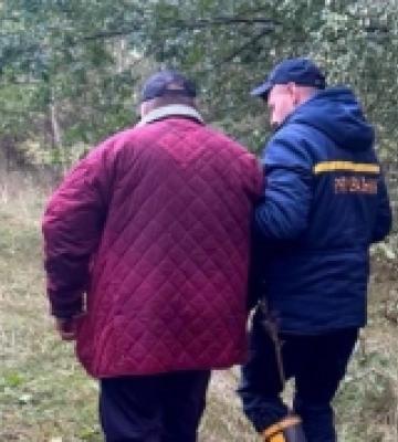 Поблизу Старих Кошар шукали зниклого пенсіонера