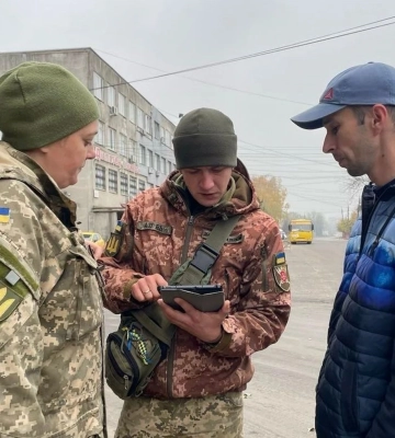 В Кривом Роге мужчина ранил ножом сотрудников ТЦК во время проверки документов