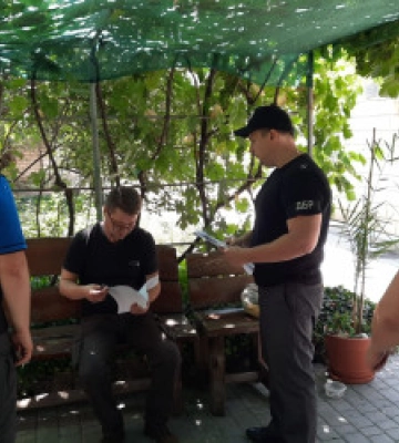 У Херсоні судитимуть посадовців за переплату 431 тисяч гривень за дрова для ЗСУ