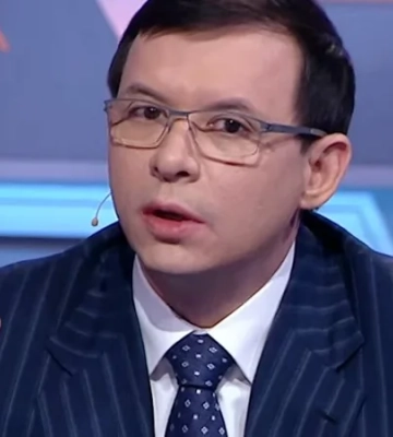Беглый экс-нардеп Мураев собирает данные об украинцах через фейковое «приложение для демократии»
