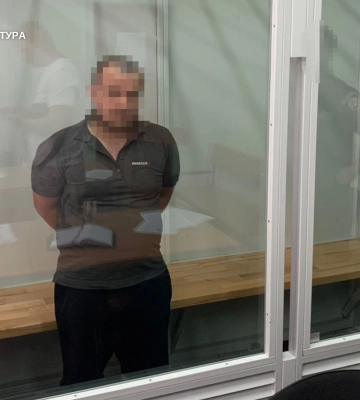 На Дніпропетровщині подружжя чотири дні било сина за непослух: дитина померла (ФОТО)
