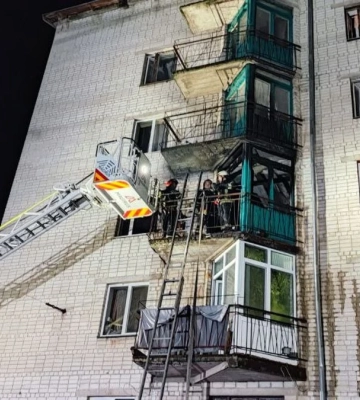 Пожежа в центрі Житомира — загорілася кімната в гуртожитку інституту медсестринства