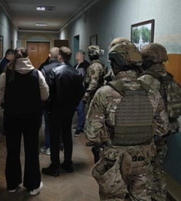 У Кривому Розі викрили злочинну групу, яка привласнювала кошти на похованні військових