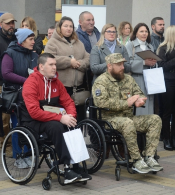 Ветерани Рівненщини отримали сертифікати на житло (ФОТО)