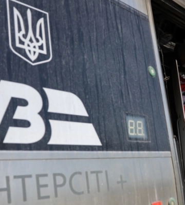 Війська РФ атакували поїзд на Сумщині, постраждали пасажири – влада