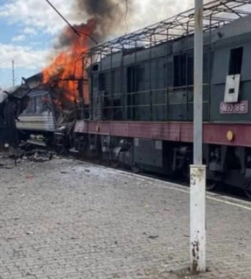 На Сумщині скасували низку приміських рейсів через удар по вокзалу у Шостці