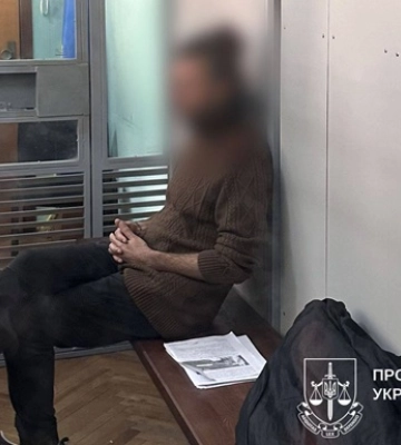В Киеве взяли под стражу водителя, который избил велосипедиста