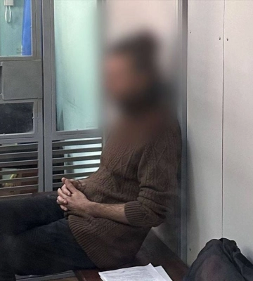 Взято під варту водія, який у Києві побив та залишив без допомоги непритомного велосипедиста