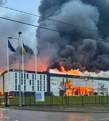 Во Львове горит индустриальный парк