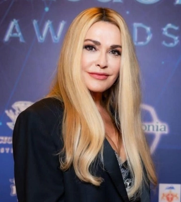 Ольга Сумська приголомшила розкішним образом з сумкою за 50 тисяч гривень