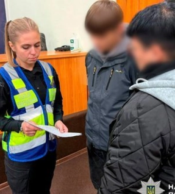 Троє підлітків побили 13-річного школяра у Деснянському районі Києва, - поліція. ВІДЕО+ФОТО