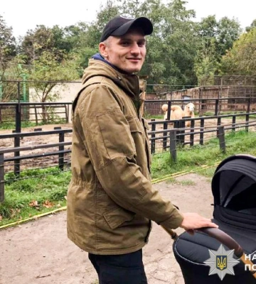 Поліцейські Рівненщини вшанували пам'ять загиблого колеги-спецпризначенця Сергія Шевчука (ФОТО)