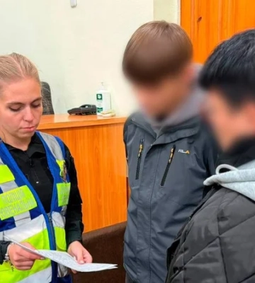 У Києві неповнолітні побили 13-річного школяра на дитячому майданчику