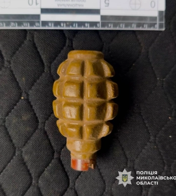 На Миколаївщині поліцейські затримали чоловіка за незаконний обіг зброї